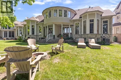 208 Crystal Bay Drive Amherstburg ON N9V 4A6