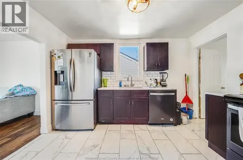 2286 Forest Avenue Windsor ON N8W 2G6