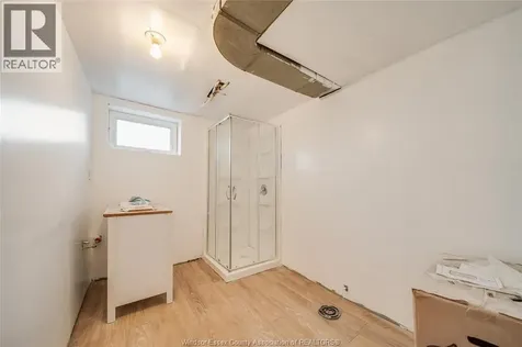 2286 Forest Avenue Windsor ON N8W 2G6