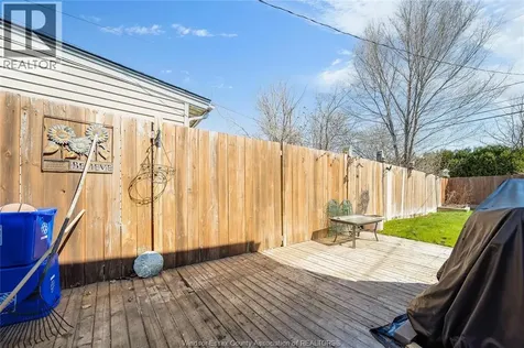 2286 Forest Avenue Windsor ON N8W 2G6