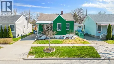 2286 Forest Avenue Windsor ON N8W 2G6
