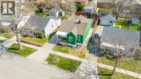 2286 Forest Avenue Windsor ON N8W 2G6