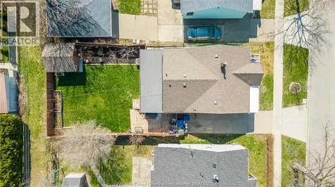 2286 Forest Avenue Windsor ON N8W 2G6