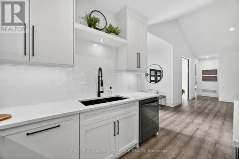 1016 Lakeshore Road East Oro-medonte ON L0L 1T0