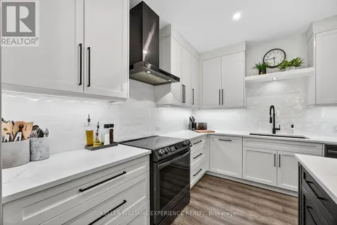 1016 Lakeshore Road East Oro-medonte ON L0L 1T0