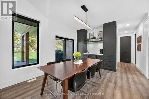 1016 Lakeshore Road East Oro-medonte ON L0L 1T0
