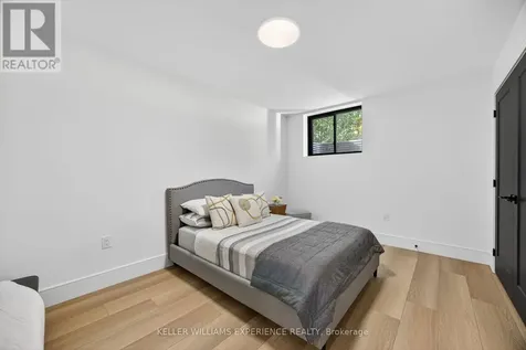 1016 Lakeshore Road East Oro-medonte ON L0L 1T0