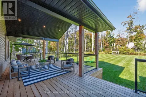 1016 Lakeshore Road East Oro-medonte ON L0L 1T0