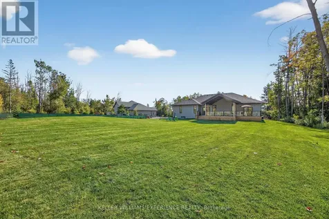 1016 Lakeshore Road East Oro-medonte ON L0L 1T0