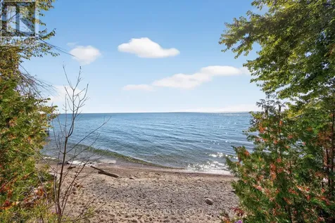 1016 Lakeshore Road East Oro-medonte ON L0L 1T0