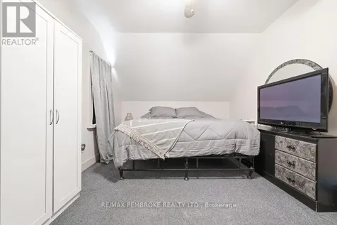 558 Mackay Street Pembroke ON K8A 1E6