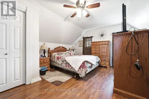 558 Mackay Street Pembroke ON K8A 1E6