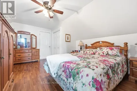 558 Mackay Street Pembroke ON K8A 1E6