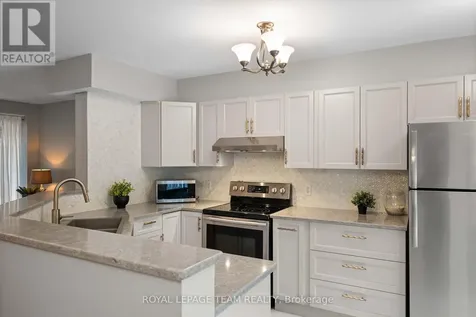 6 Folison Street Ottawa ON K1T 3Y3