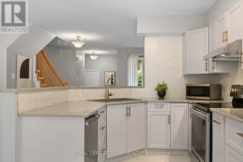 6 Folison Street Ottawa ON K1T 3Y3