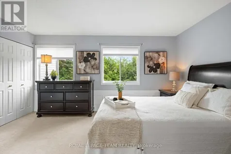6 Folison Street Ottawa ON K1T 3Y3