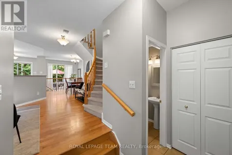 6 Folison Street Ottawa ON K1T 3Y3