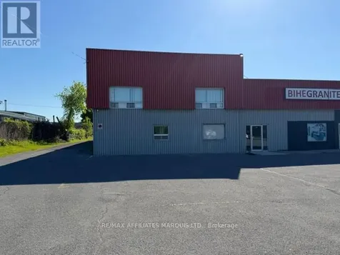 1397 Rosemount Avenue Cornwall ON K6J 3E5
