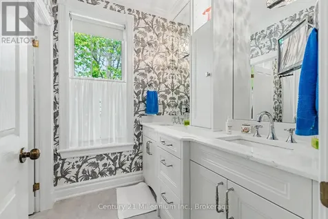 206 Beacon Lane Saugeen Shores ON N0H 2L0