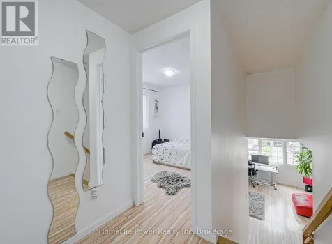 533 Activa Avenue Kitchener ON N2E 4C2
