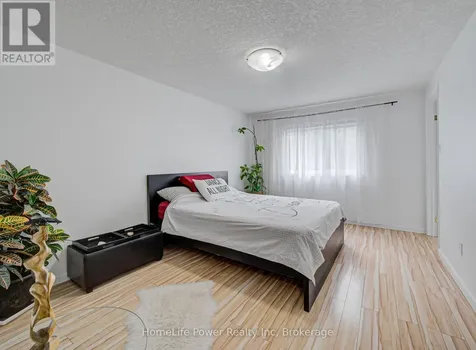 533 Activa Avenue Kitchener ON N2E 4C2