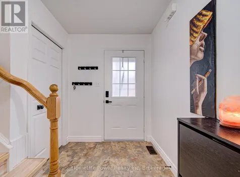 533 Activa Avenue Kitchener ON N2E 4C2