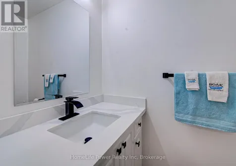 533 Activa Avenue Kitchener ON N2E 4C2