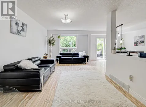 533 Activa Avenue Kitchener ON N2E 4C2