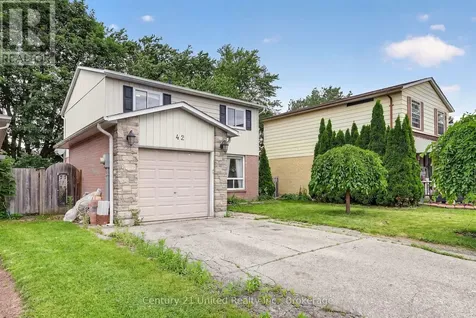 42 Peacock Boulevard Port Hope ON L1A 2X4