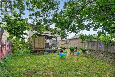 42 Peacock Boulevard Port Hope ON L1A 2X4