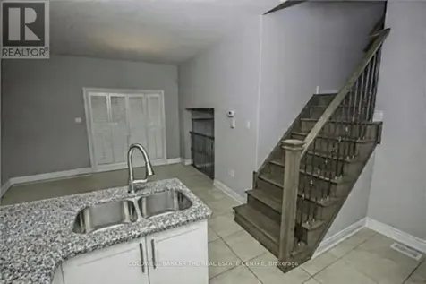 1848 Lamstone St Street Innisfil (alcona) ON L9S 5A1