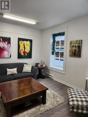 9 Main Street South Uxbridge ON L9P 1P7