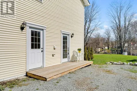2829-2831 County Rd 6 Road Stone Mills (stone Mills) ON K0K 3N0
