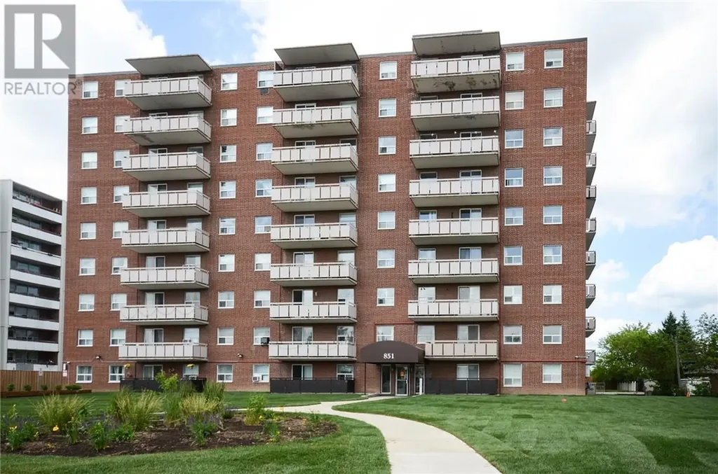 851 Queenston Road Unit# 601 Hamilton ON L8G 1B4