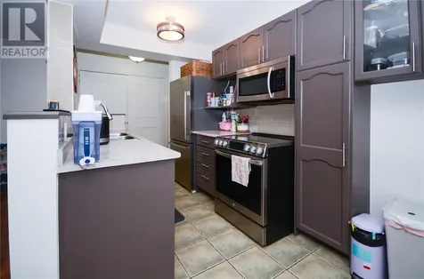 851 Queenston Road Unit# 601 Hamilton ON L8G 1B4