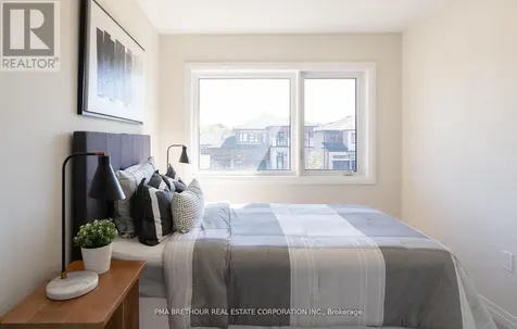 3026 Sandy Acres Avenue Severn (west Shore) ON L3V 0Y4