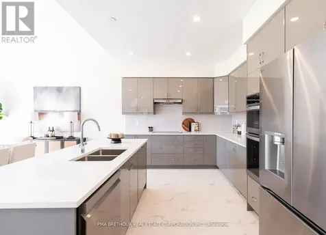 3031 Sandy Acres Avenue Severn (west Shore) ON L3V 0Y4