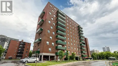 49 Queen Street East Mississauga (port Credit) ON L5G 4N6