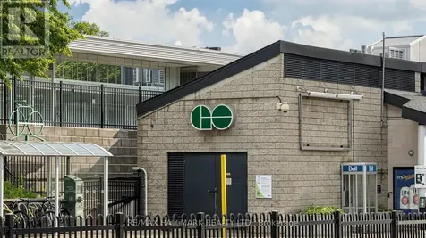 49 Queen Street East Mississauga (port Credit) ON L5G 4N6