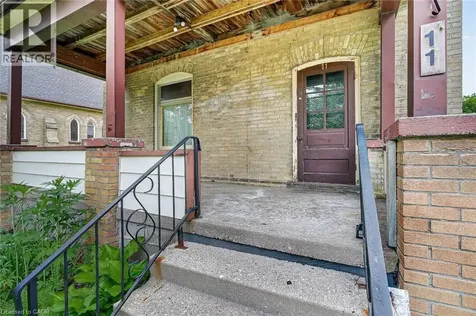 11 Byron Street New Hamburg ON N3A 1P1