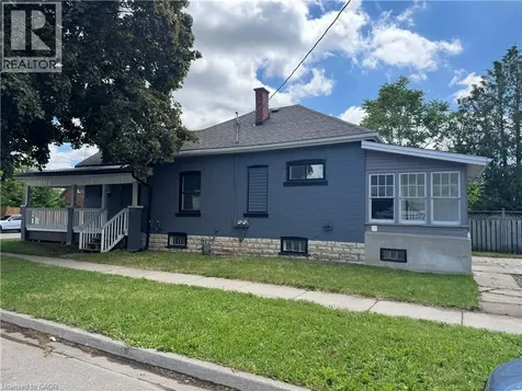 105 Catharine Avenue Brantford ON N3T 1Y1