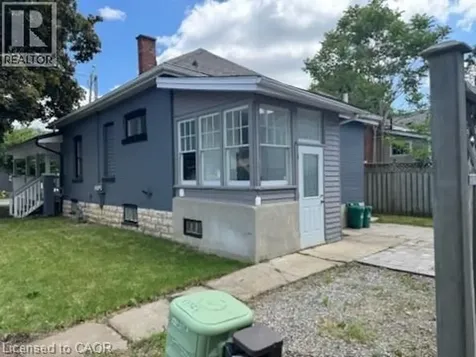 105 Catharine Avenue Brantford ON N3T 1Y1