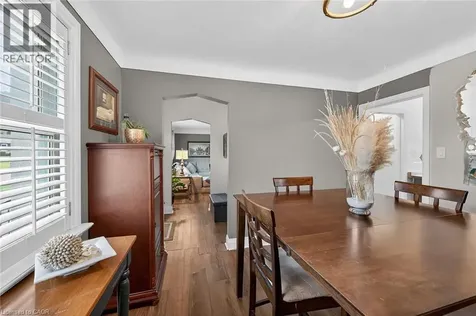 22 Marion Place Stoney Creek ON L8G 1R7