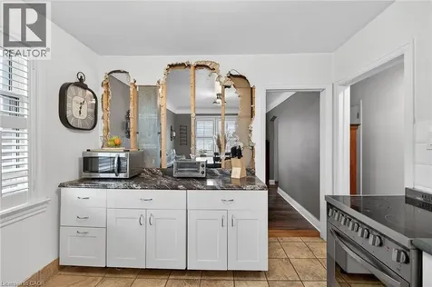 22 Marion Place Stoney Creek ON L8G 1R7