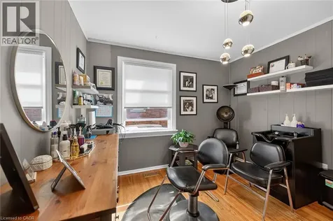 22 Marion Place Stoney Creek ON L8G 1R7