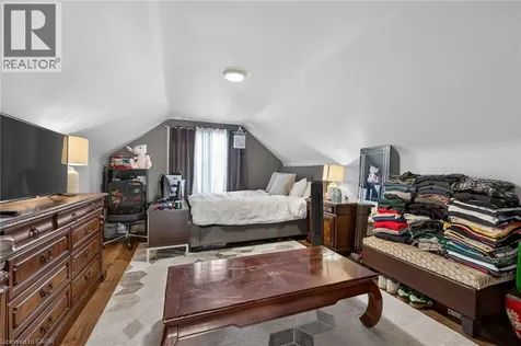 22 Marion Place Stoney Creek ON L8G 1R7