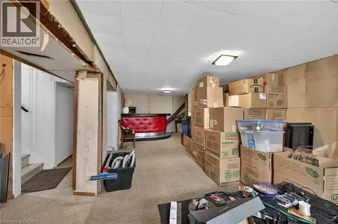 22 Marion Place Stoney Creek ON L8G 1R7
