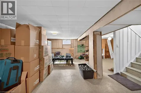 22 Marion Place Stoney Creek ON L8G 1R7