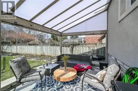 22 Marion Place Stoney Creek ON L8G 1R7