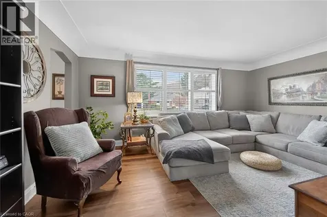 22 Marion Place Stoney Creek ON L8G 1R7